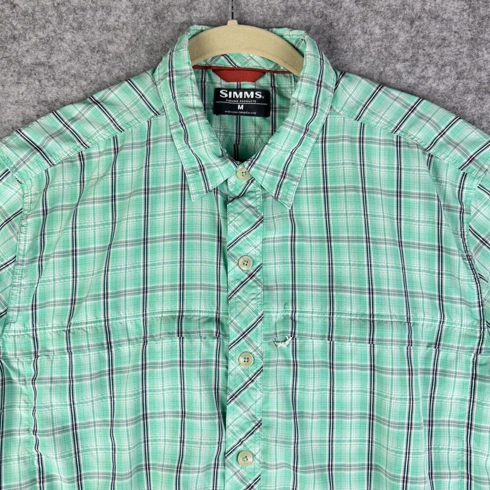 Simms Shirt Men M Green Plaid Performance Button Front Pockets Beach Boat Preppy